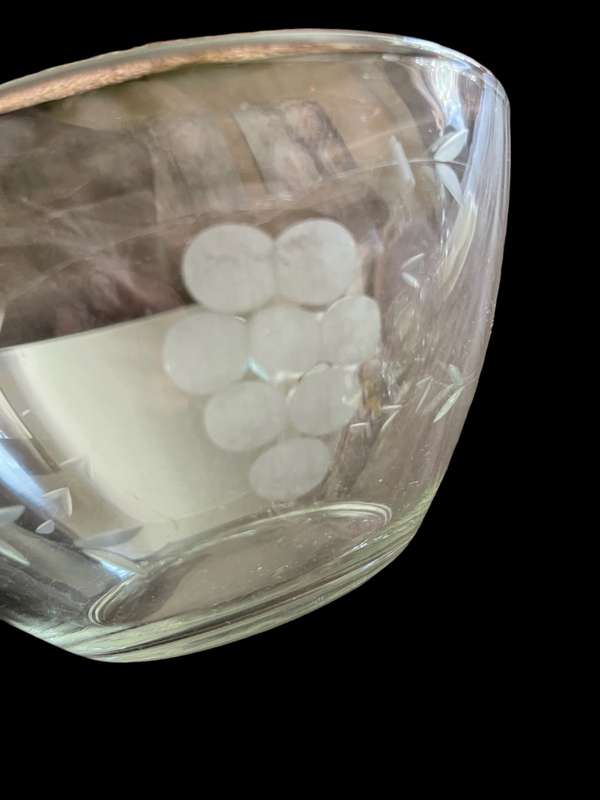 Bowls serving grape etched each