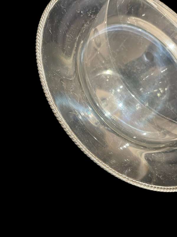 Cheese cloche/dome base
