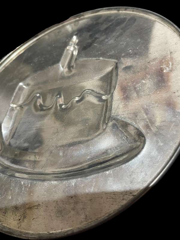 Cake tins vintage each