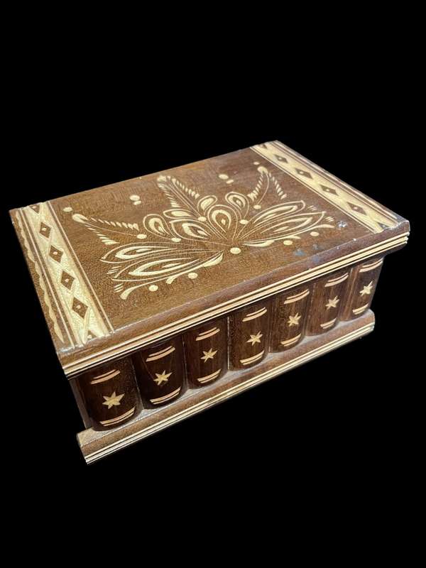 Jewellery box Indonesia