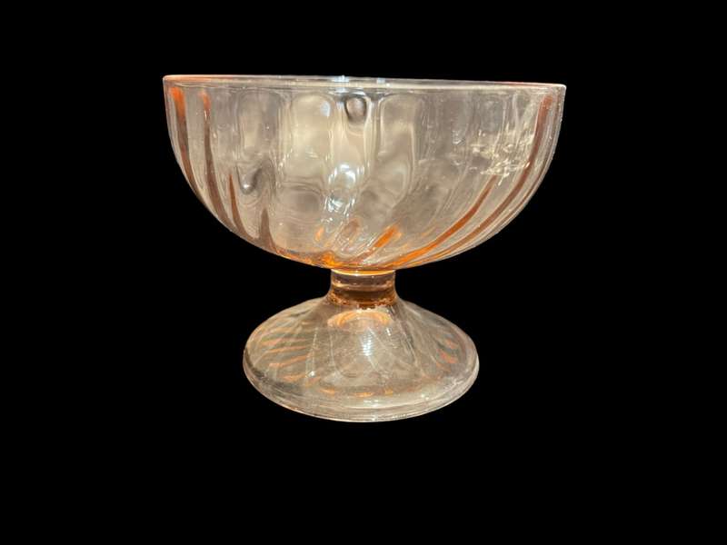 Bowl pink glass