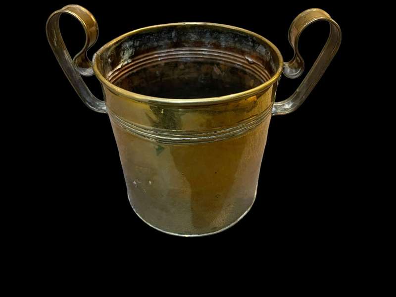 Planter /container brass