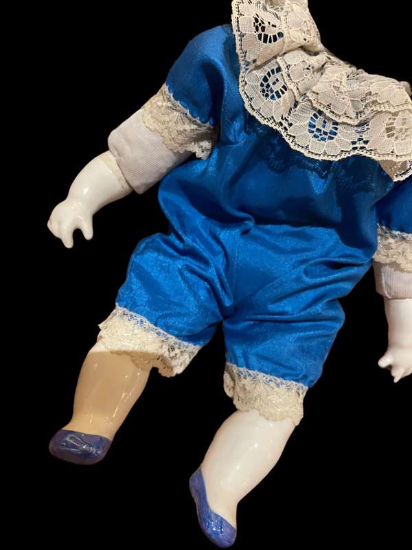 Ornament pixie porcelain