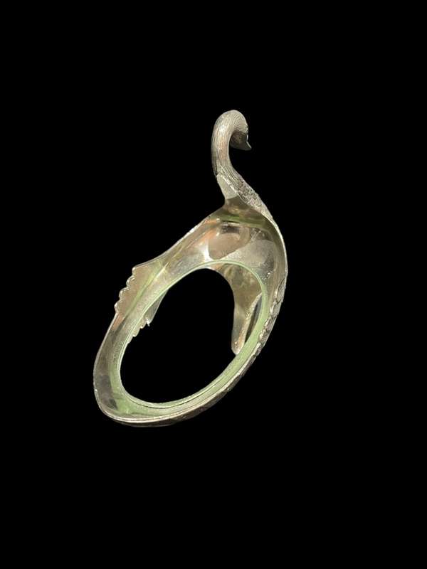Jewellery holder swan