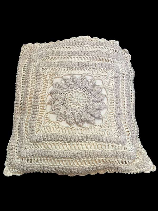 Cushion scatter crochet cover & cushion inner