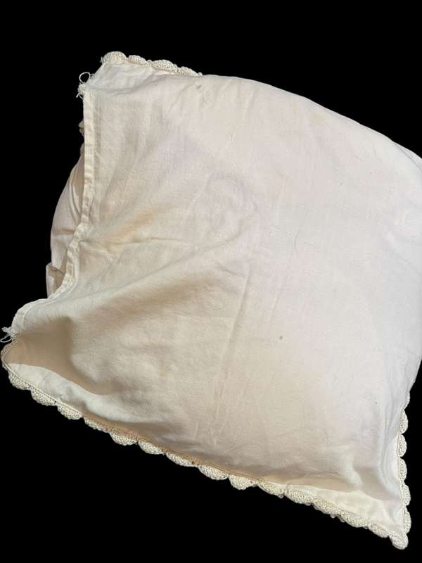 Cushion scatter crochet cover & cushion inner