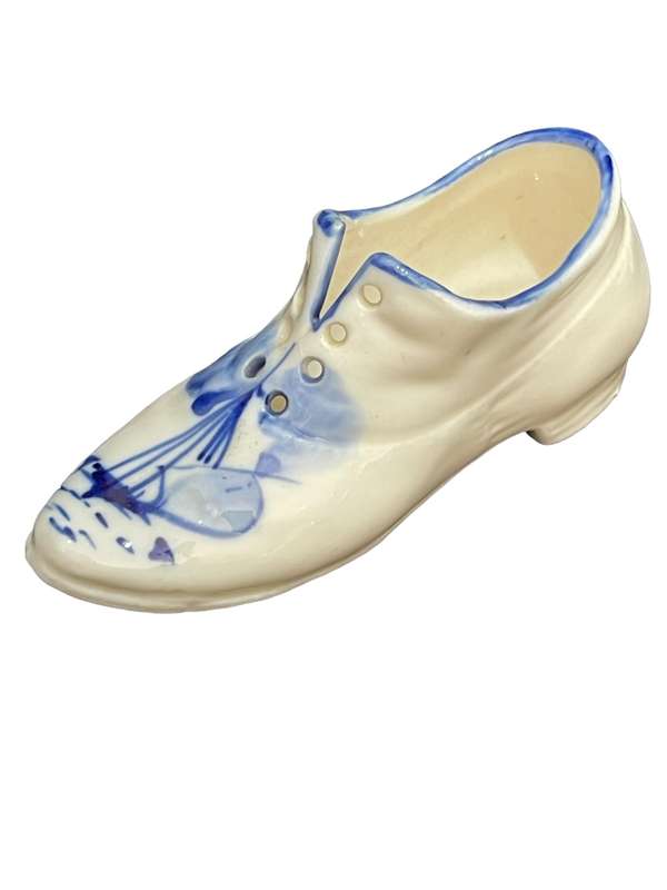 Ornament Dutch shoe