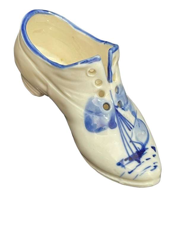 Ornament Dutch shoe