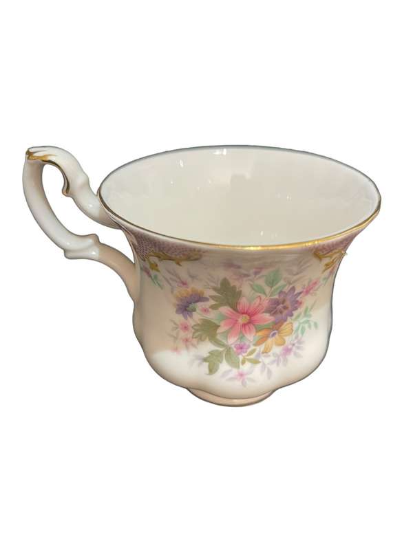 Teacup Royal Albert Serenity