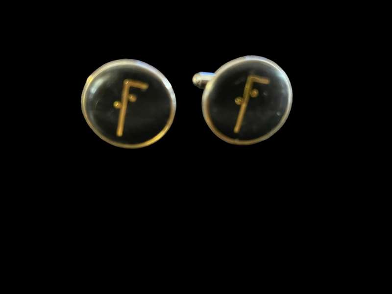 Cufflinks