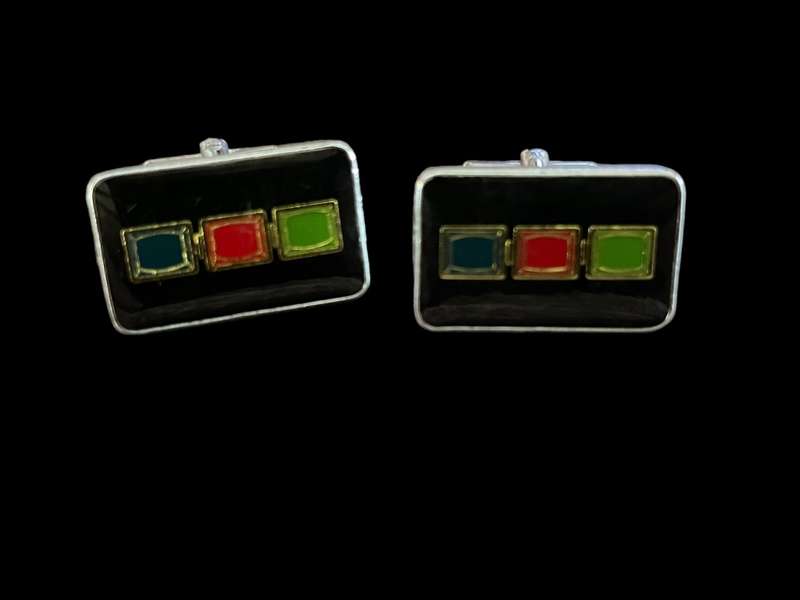 Cufflinks