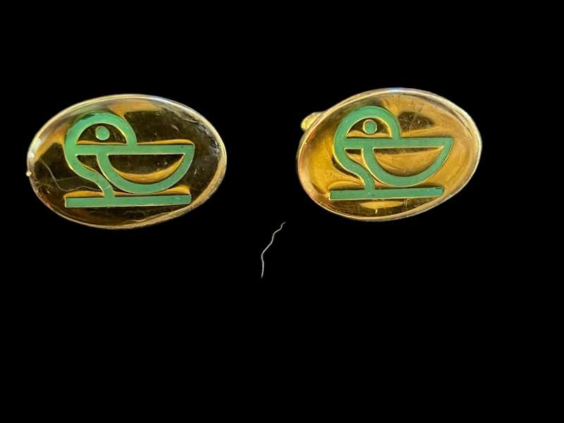 Cufflinks