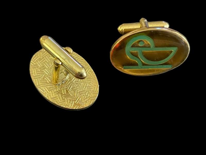 Cufflinks