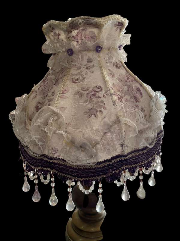 Lamp shade