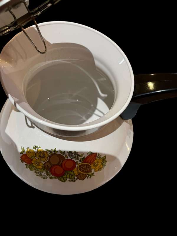 Teapot Corningware