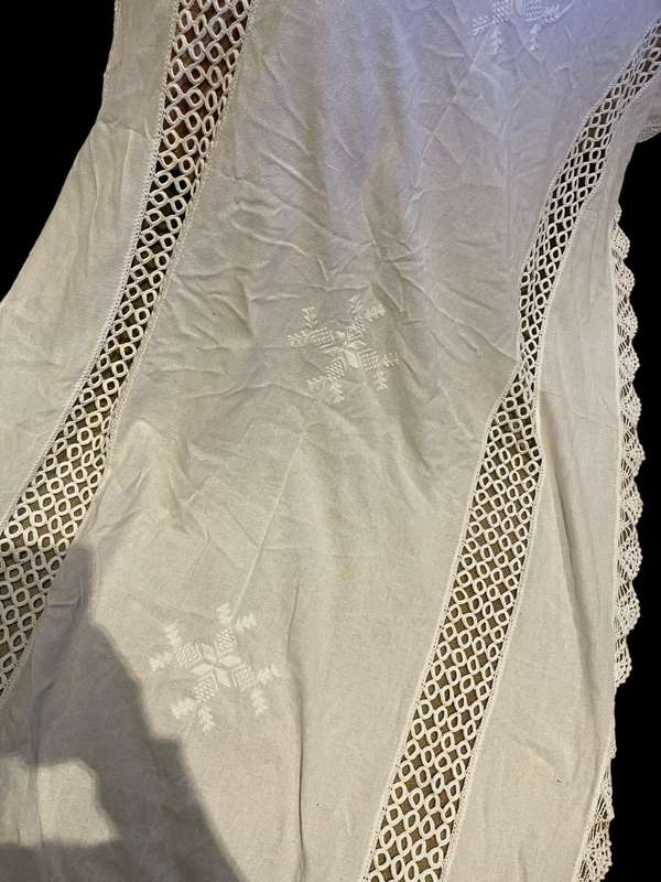 Tablecloth overlay