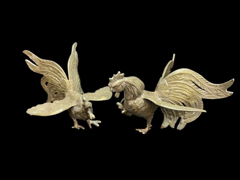 Ornament Cocks fighting brass