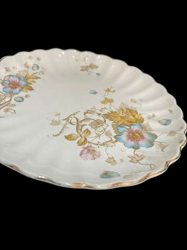 Cake platter/stand