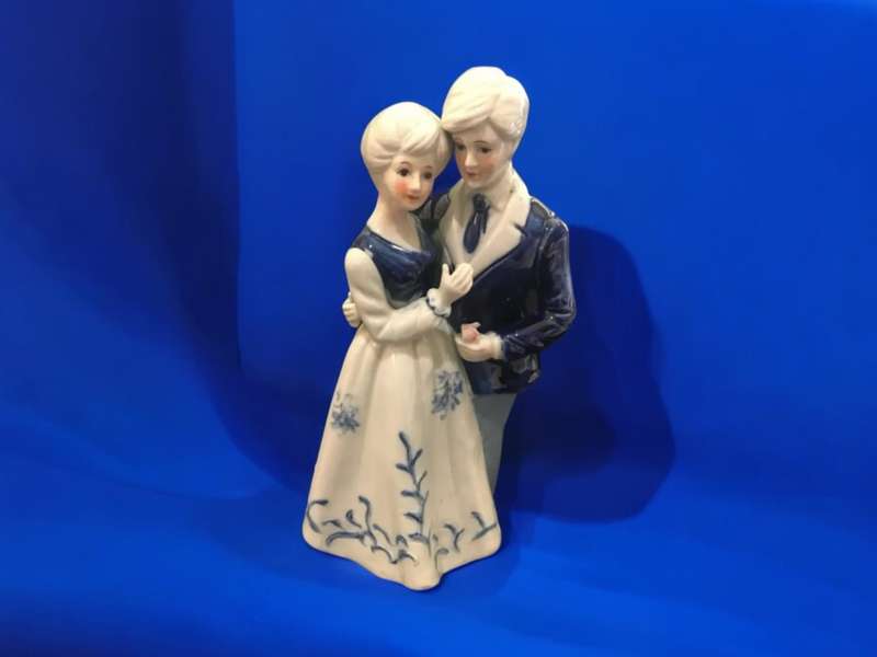 Figurine