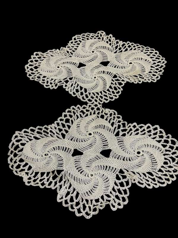 Doilies each(Nr16)