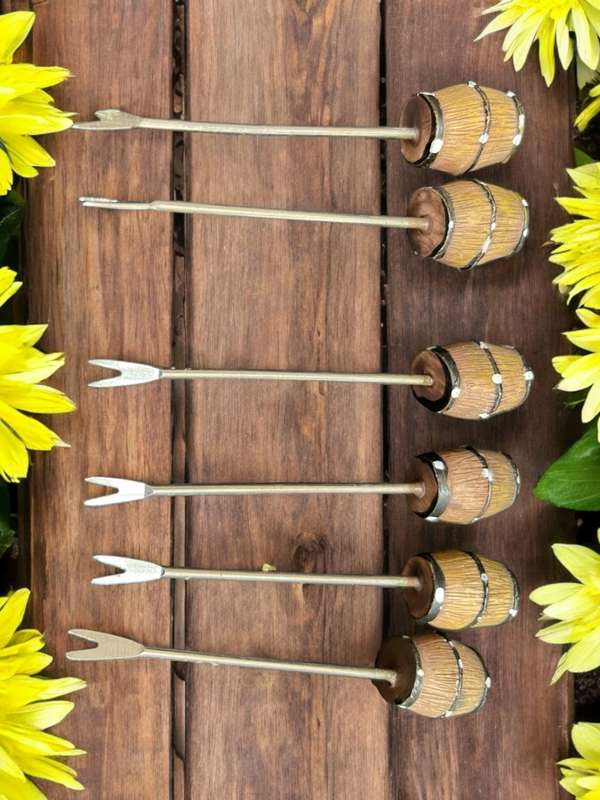 Cocktail forks