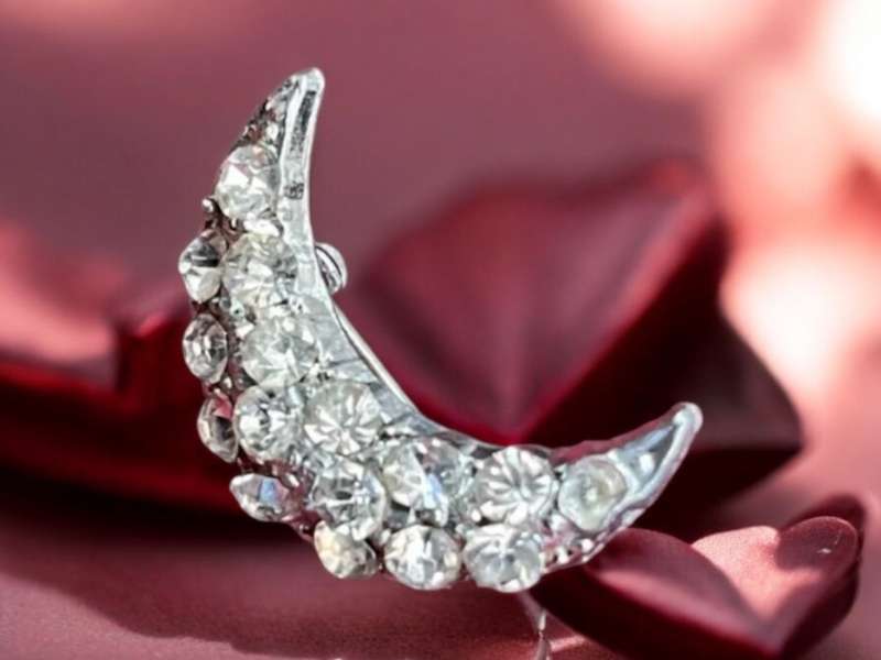 Brooch(K)