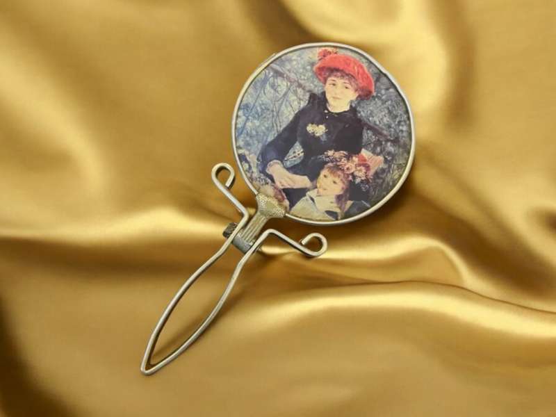 Compact Mirror