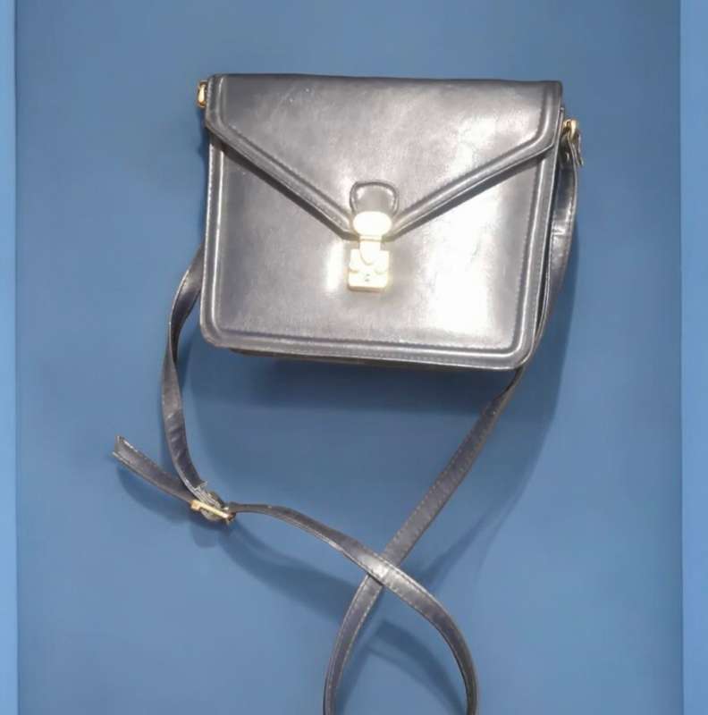Handbag navy blue vintage