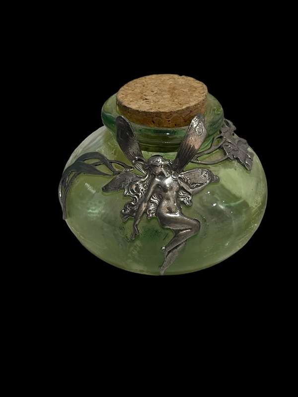 Perfume/dresser bottle