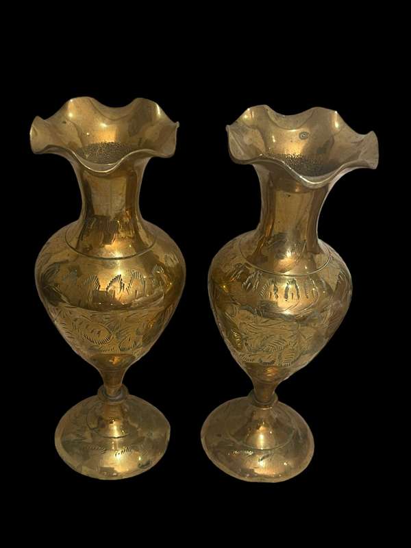 Vases brass set