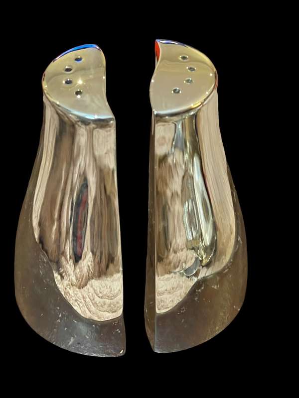 Salt pepper pots/cellars