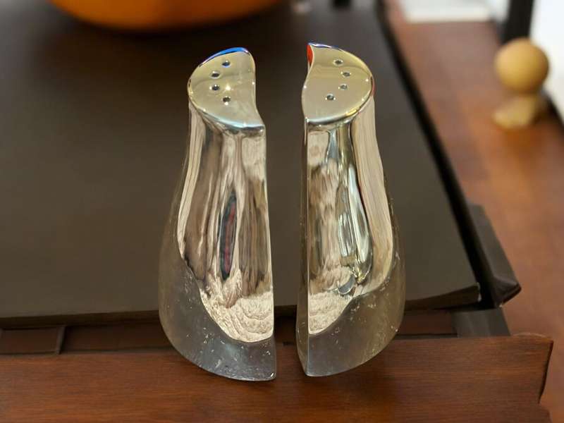 Salt pepper pots/cellars