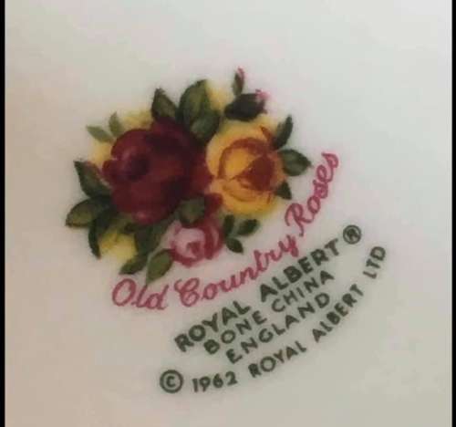 Royal Albert Old Country Roses Plate