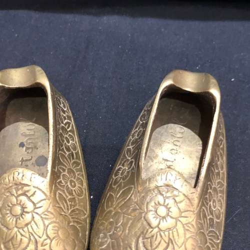 Brass Shoes(MIS448)