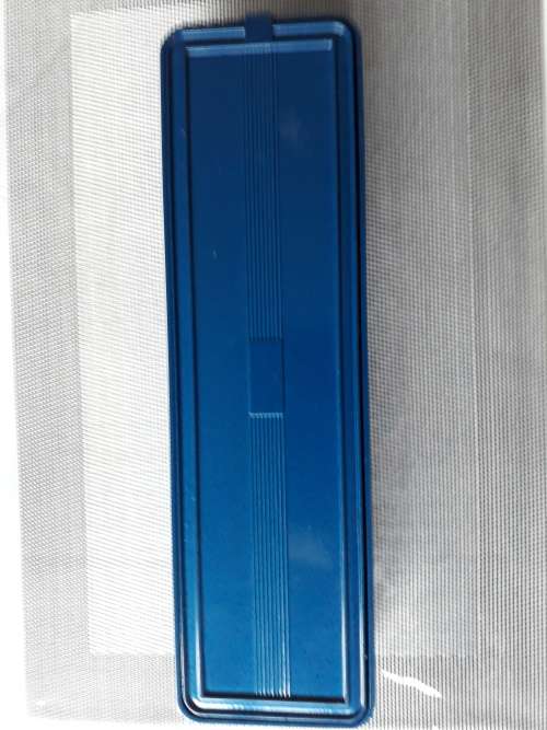 MERCURIAL SPHYGMOMANOMETER IN METAL CASE