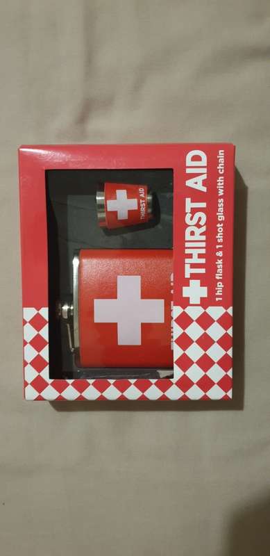 THIRST AID GIFT