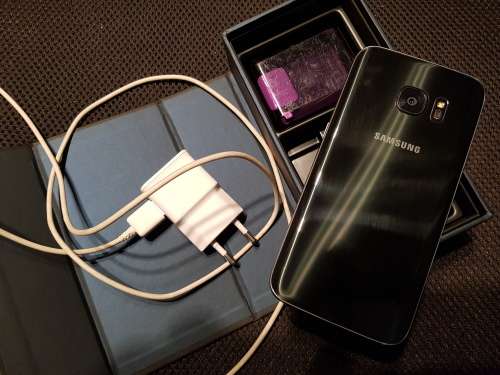 Samsung Galaxy S7 32GB + Samsung Gear VR