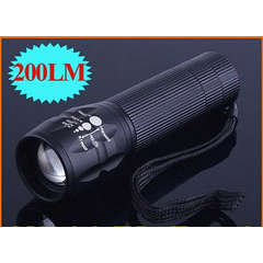 30 ON AUCTION!!!3 Modles Zoomable 200 Lumen LED Torch