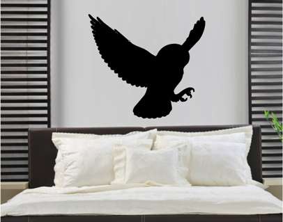 VINYL DECAL - FLYING OWL TYPE 2 - WALL ART - CHOOSE COLOUR