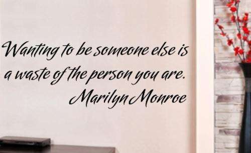 VINYL DECAL - SOMEONE ELSE MARILYN MONROE QUOTE TYPE 3 - WALL ART