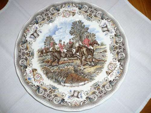 Set of 4 Hunting Scene Plates