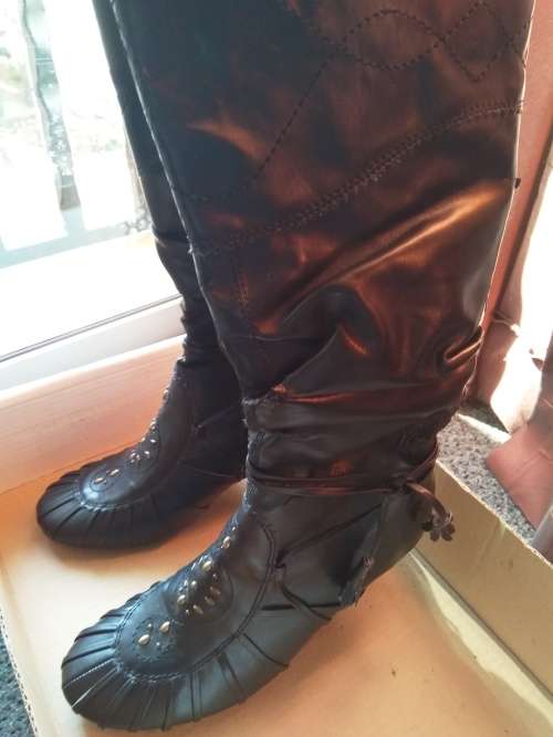 Ladies black heeled boots