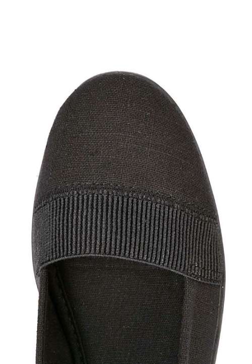 Call it Spring shoes Black padded comfort pumps