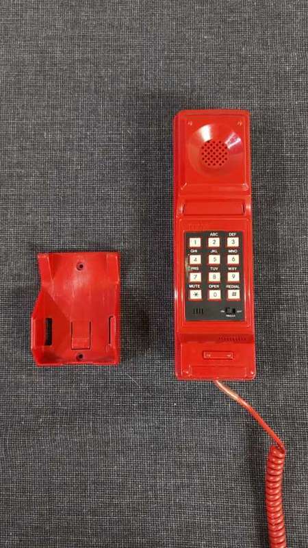 Red Retro landline telephones combo (2x phones)