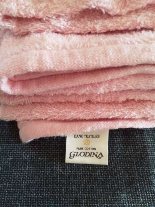 New Glodina Bath Towel and Bath Sheet Combo