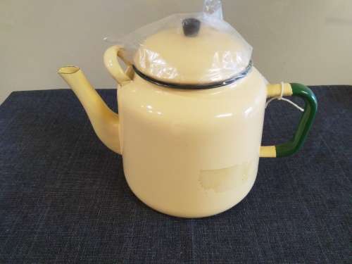 4,5 L Enamel Tea Pot large
