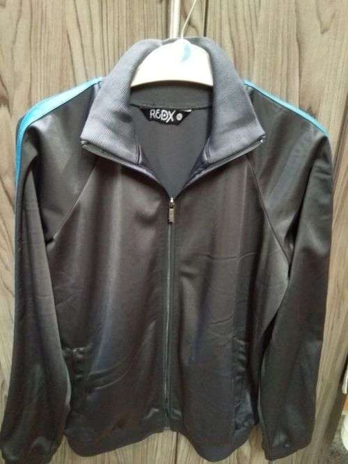 Sport zip up jacket - Grey with blue shoulder stripe