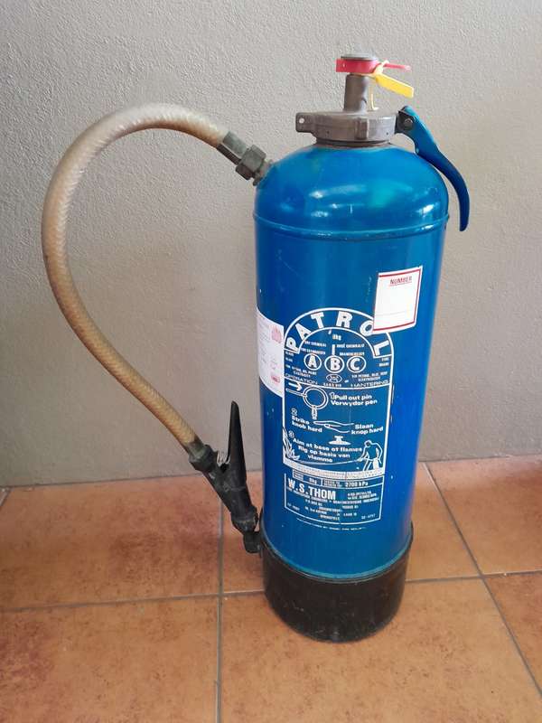 Vintage Blue 9kg Fire Extinguisher Dry Chemical Powder type for Class ABC fires