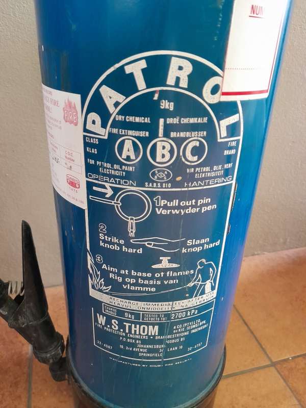 Vintage Blue 9kg Fire Extinguisher Dry Chemical Powder type for Class ABC fires