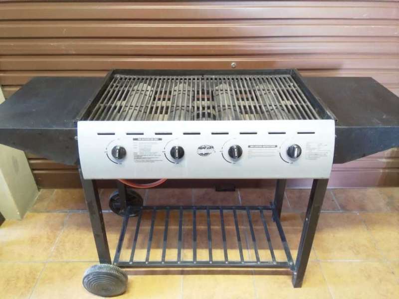 4 burner gas braai freestanding